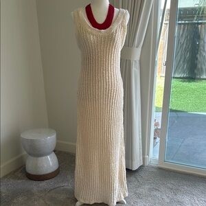 Elegant Cream Knit Maxi Dress